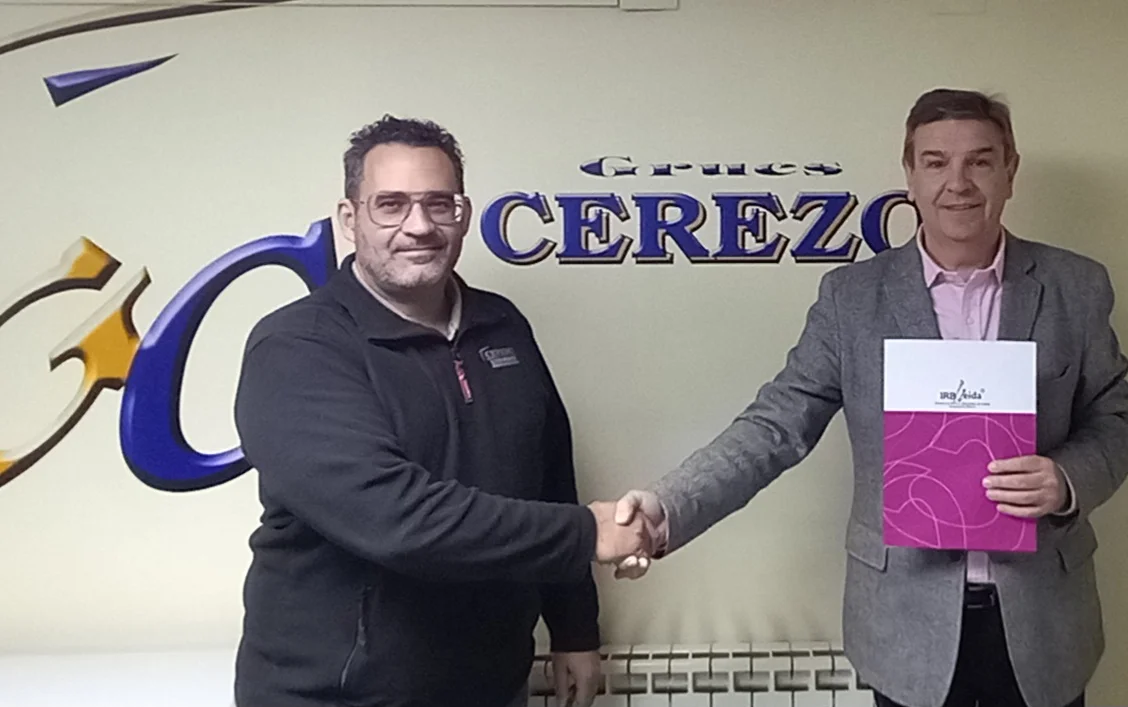 Gruas Cerezo renueva su colaboración con el IRBLleida
