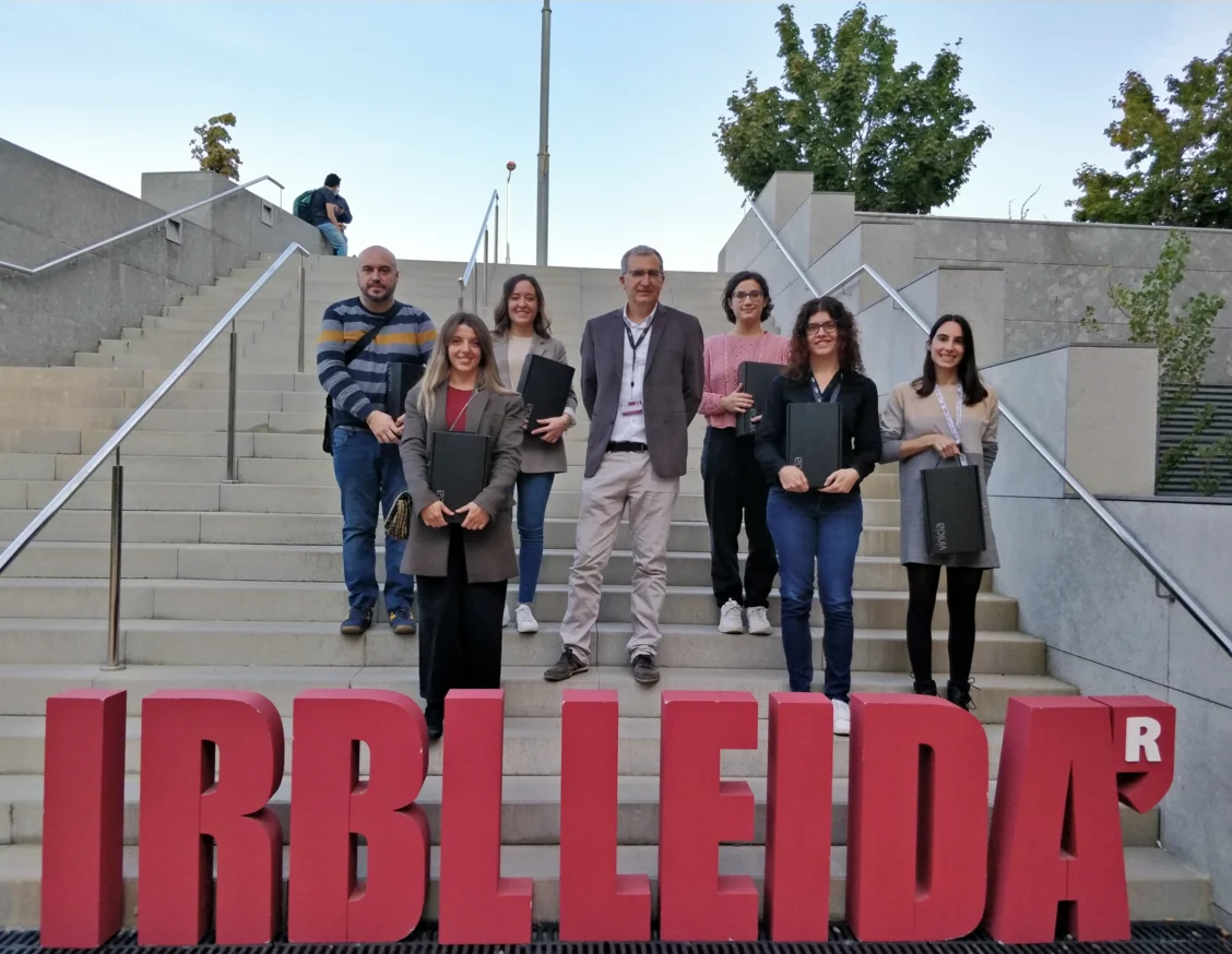 Agradecimiento a los y las ponentes de las charlas de la Noche de la Investigación