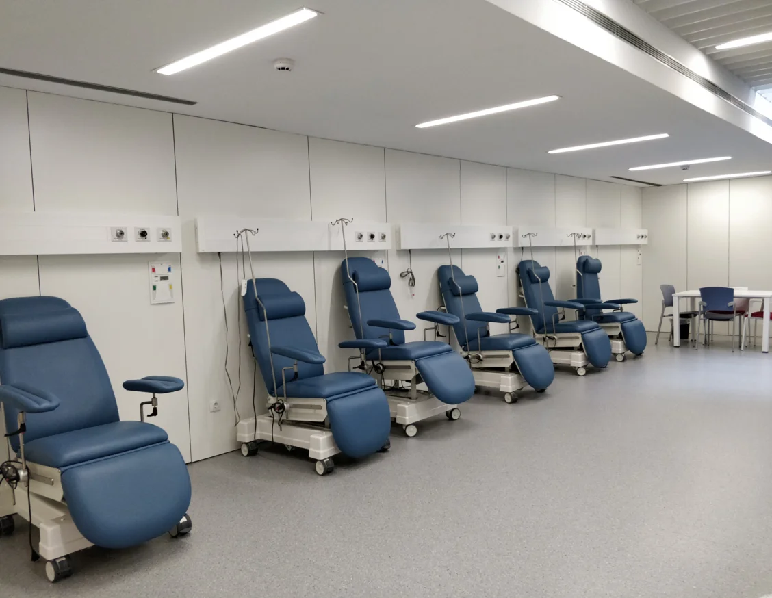 El Hospital Universitario Arnau de Vilanova participa en un nuevo ensayo clínico pionero para el tratamiento del cáncer de mama metastático de subtipo triple negativo