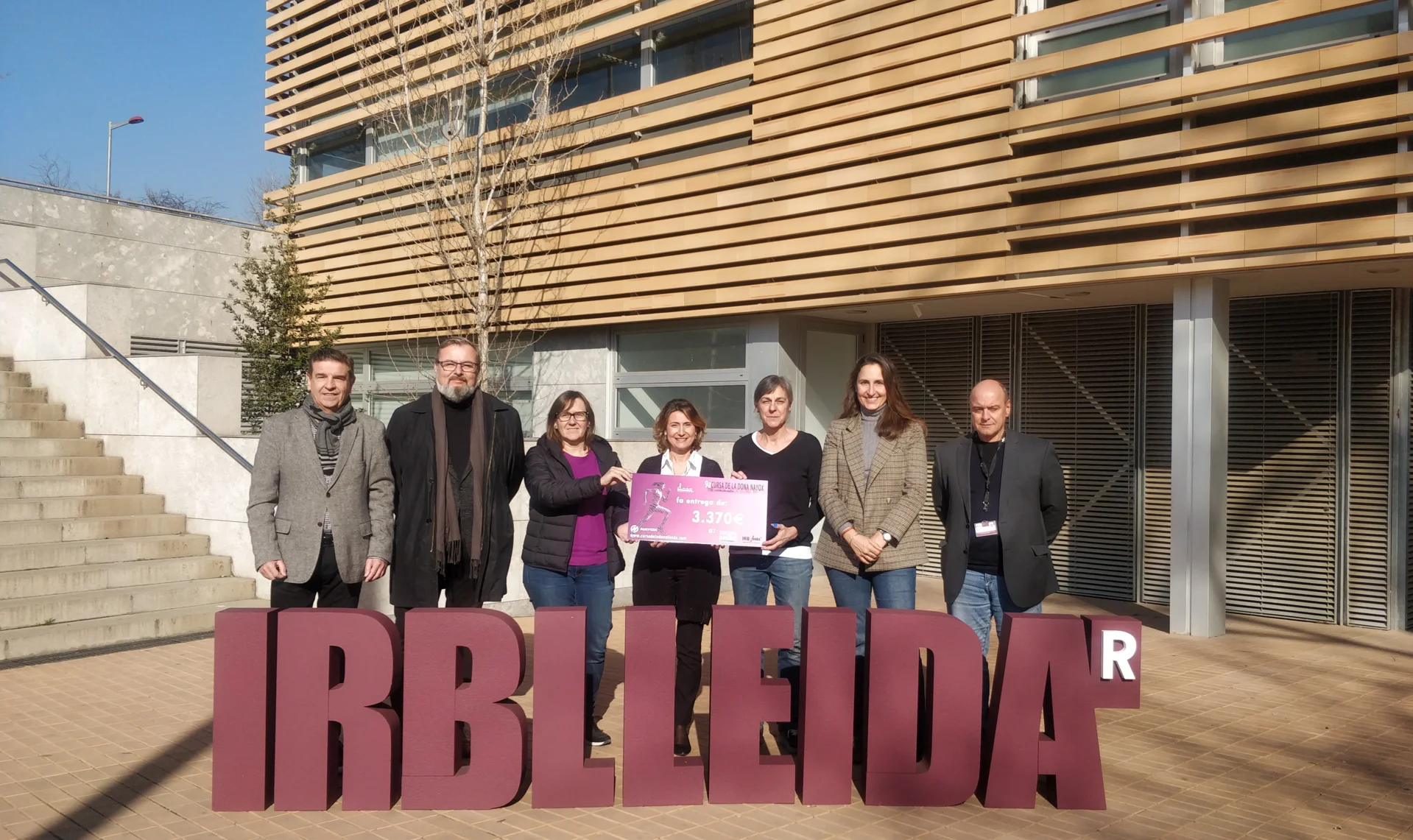 La 9a edició de la ‘Cursa de la Dona Nayox’ recapta 3.370 € per la recerca en càncer de mama de l’IRBLleida   
