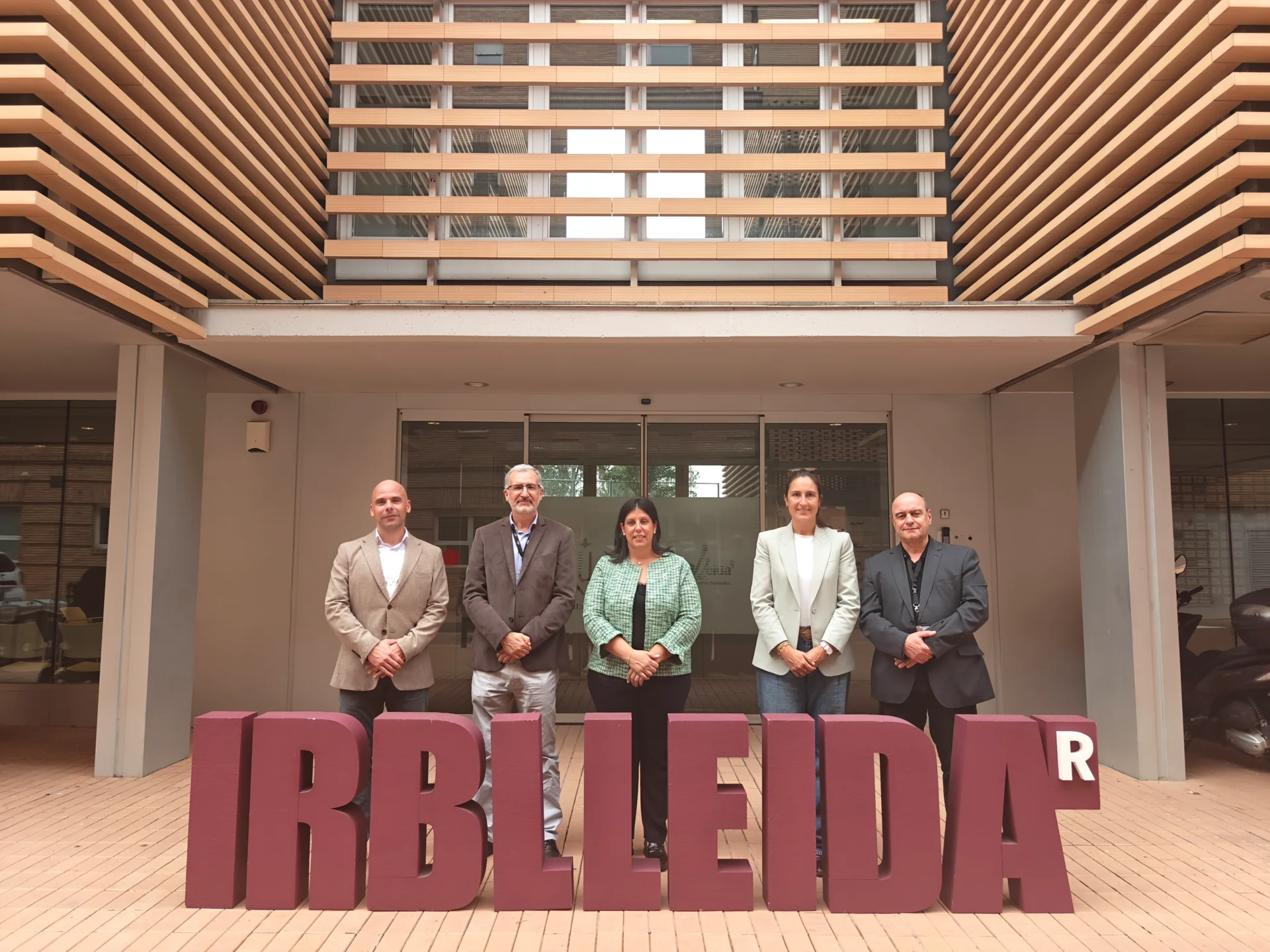 La delegada del Gobierno en Lleida, Nuria Gil, en el IRBLleida