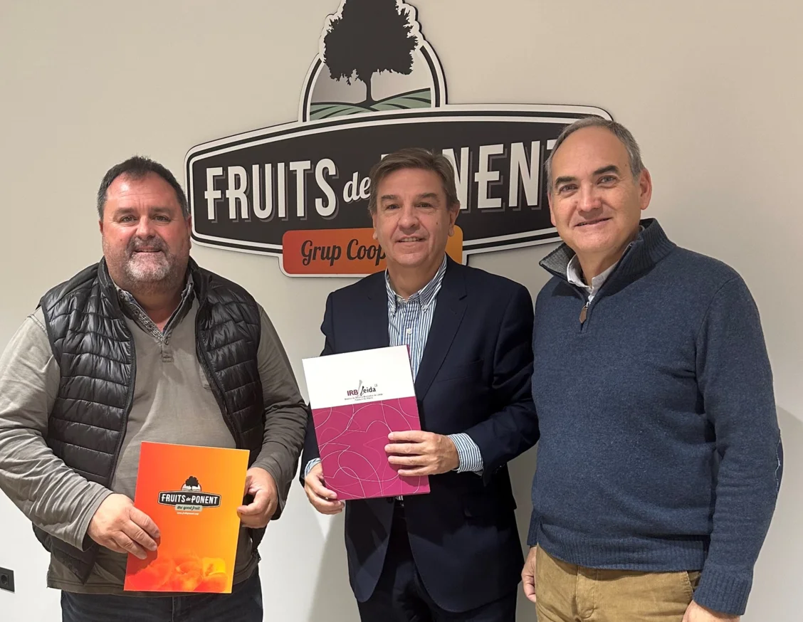 Fruits de Ponent renews its collaboration with IRBLleida 