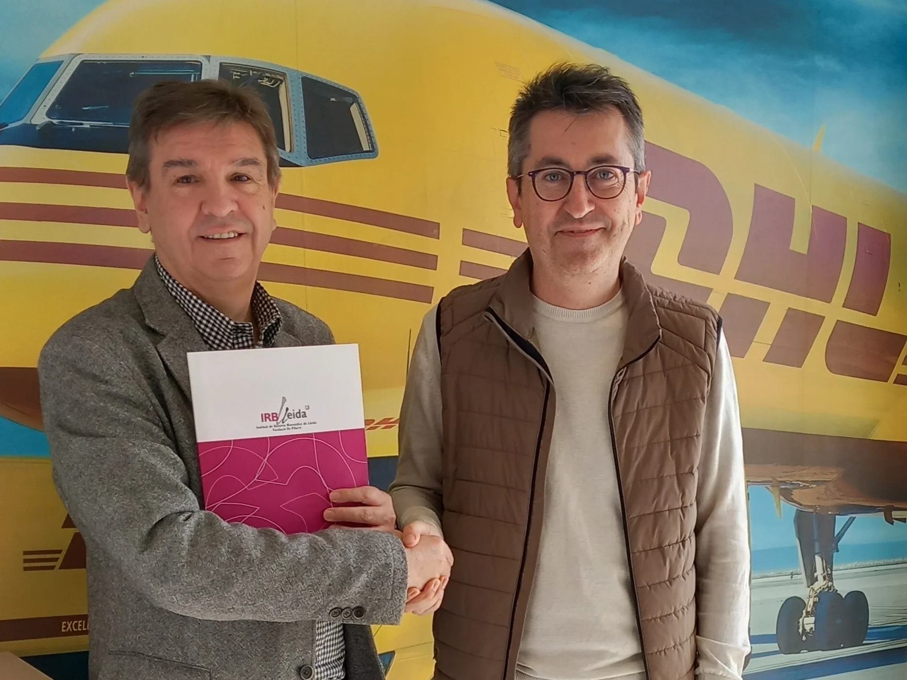 DHL renueva su colaboración con el IRBLleida