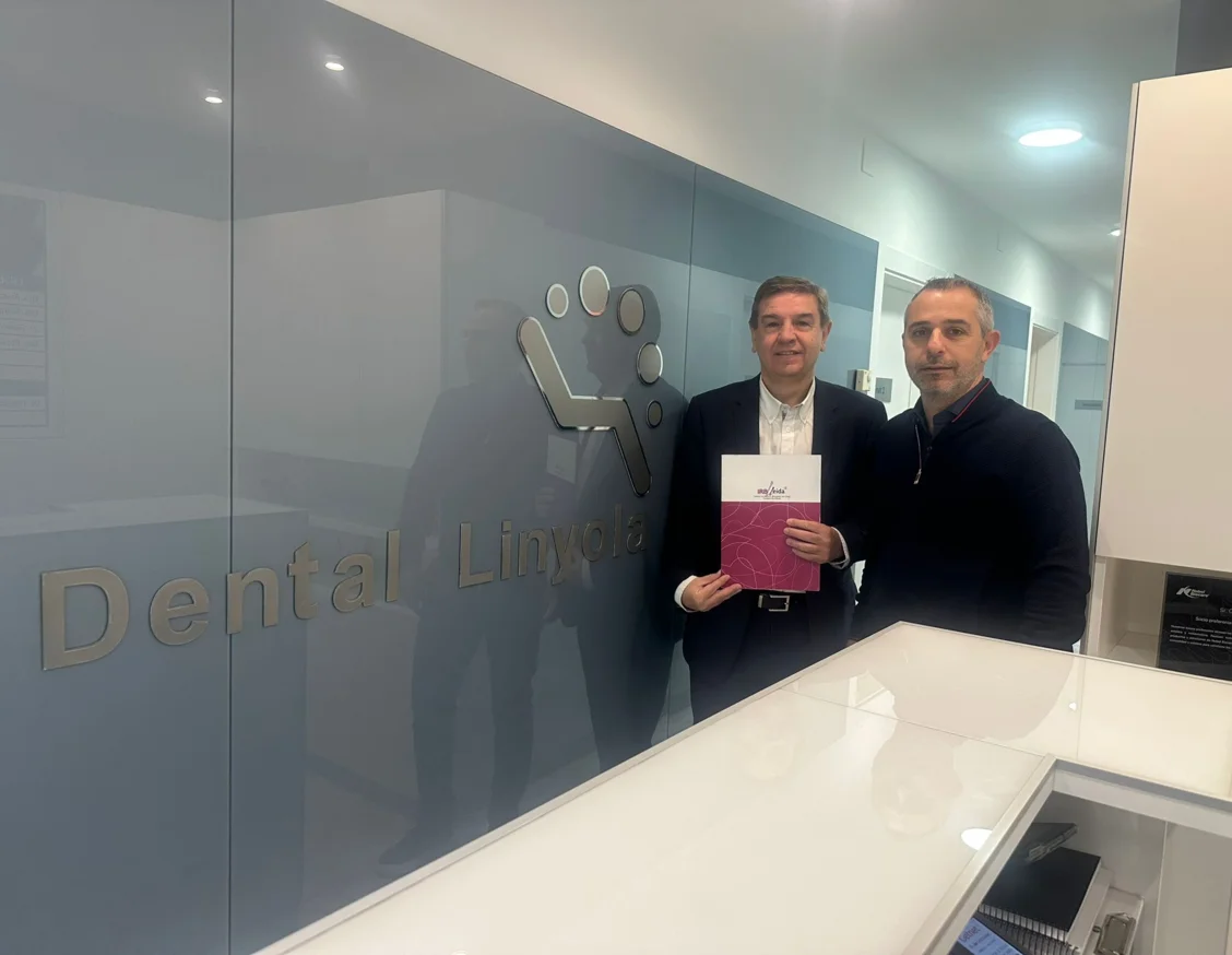 La Clínica Dental Linyola renova la seva col·laboració amb l'IRBLleida