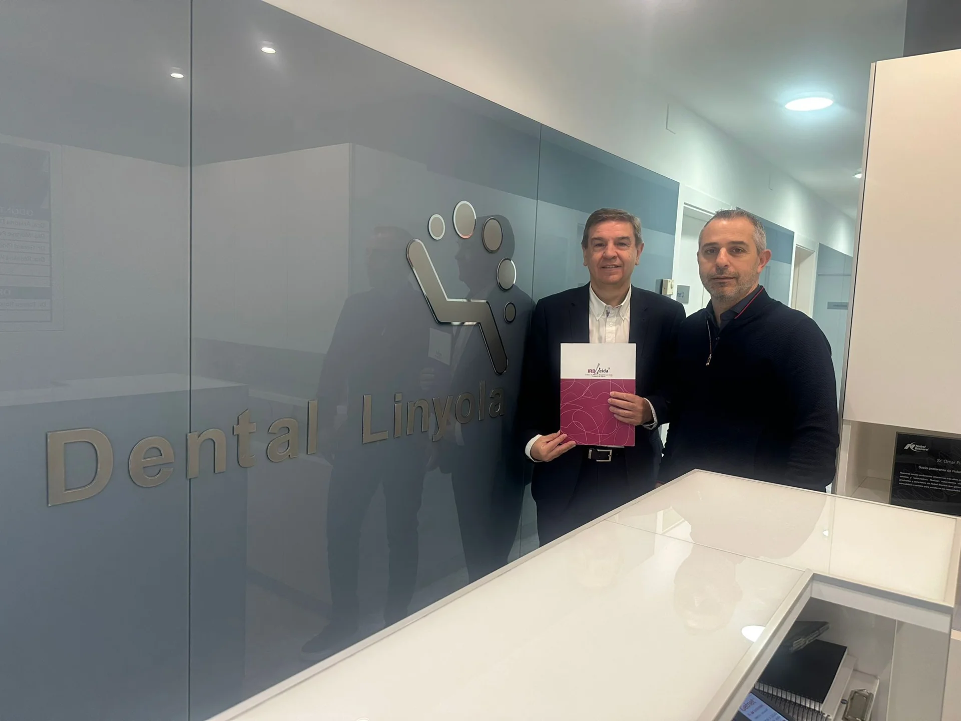 La Clínica Dental Linyola renova la seva col·laboració amb l'IRBLleida