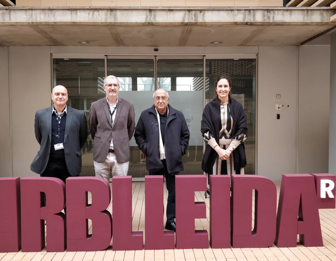 The 'conseller' of Universities and Research, Joaquim Nadal, visits IRBLleida