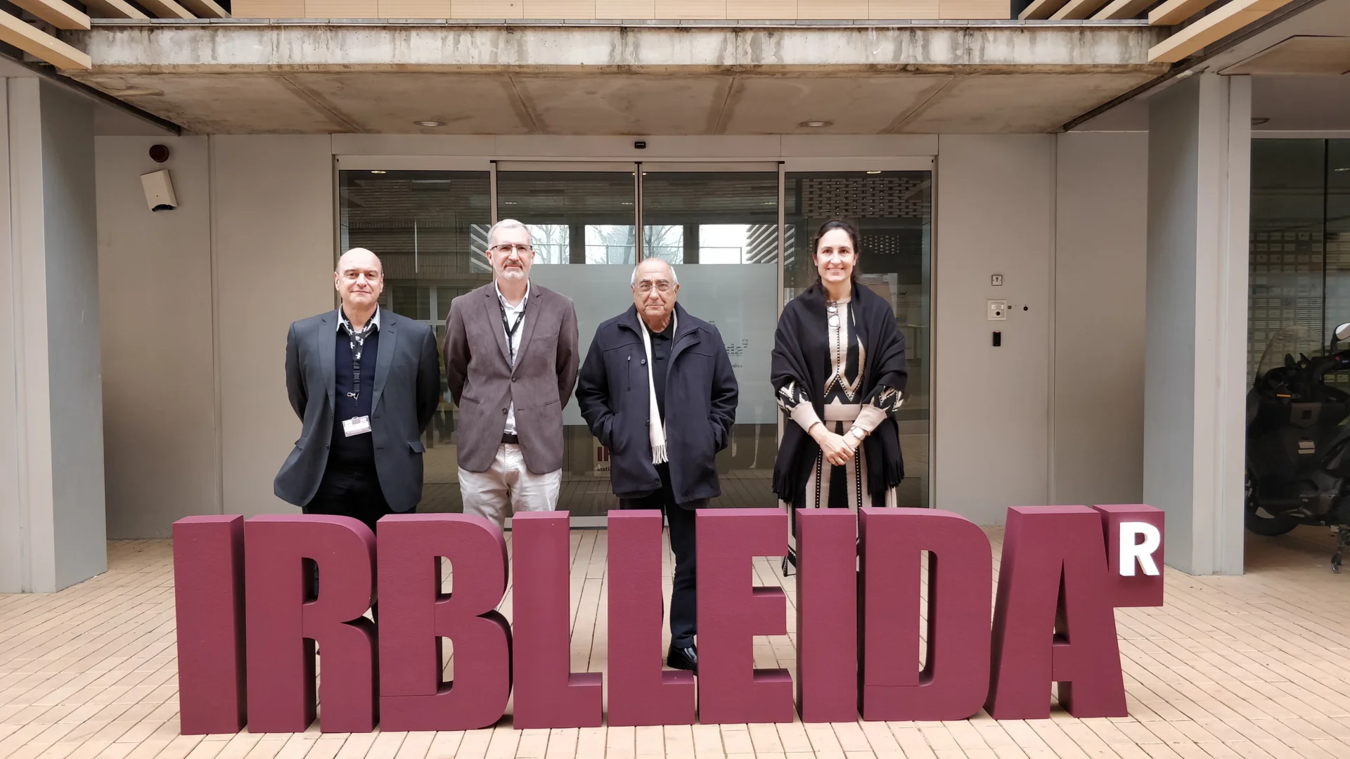 The 'conseller' of Universities and Research, Joaquim Nadal, visits IRBLleida