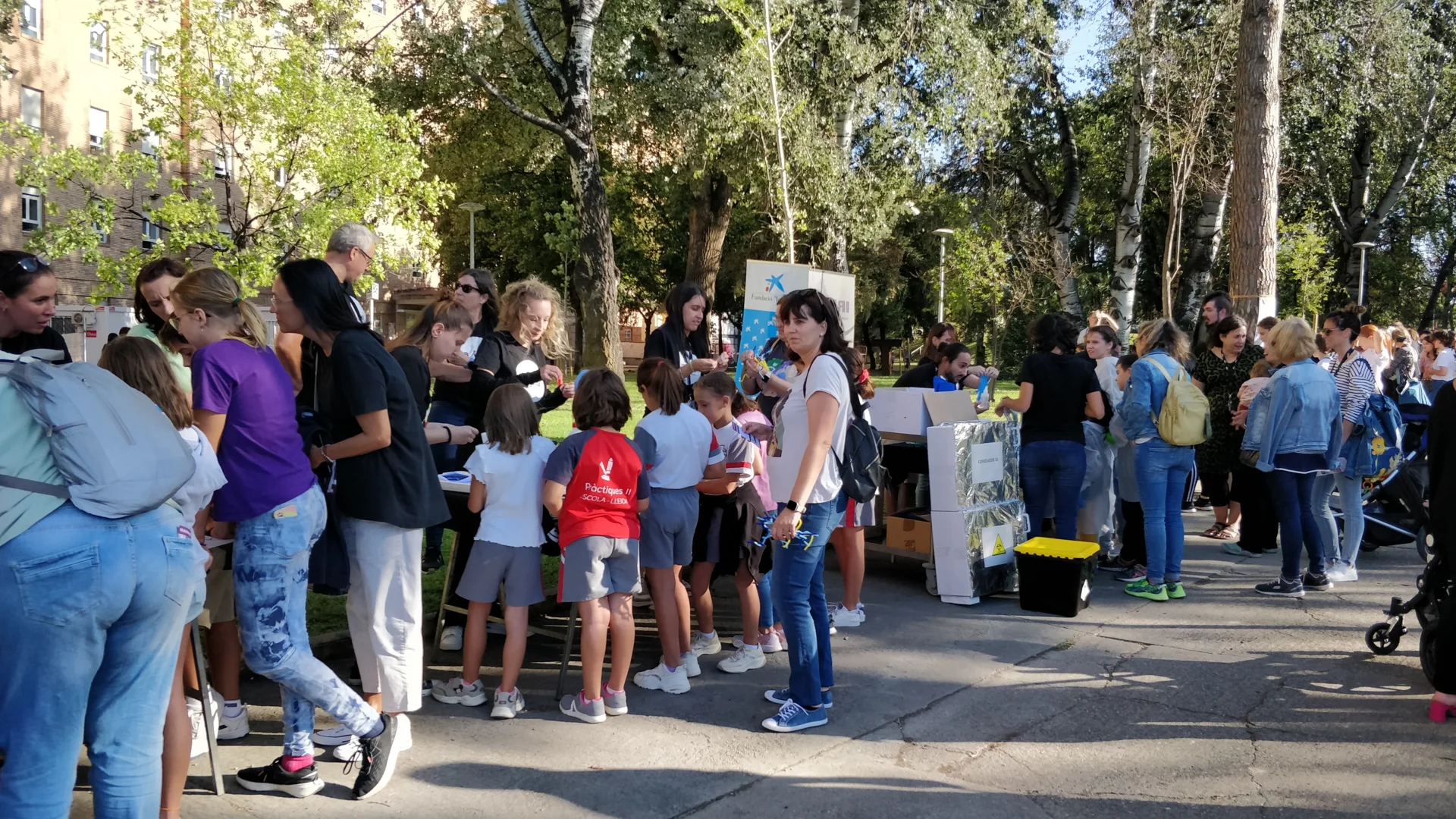 700 persones participen a la Nit de la Recerca 2023