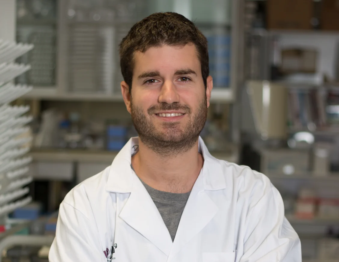 El investigador leridano Pau Marfull-Oromí, galardonado por su investigación con el premio Mark A. Smith de la Sociedad Internacional de Neuroquímica