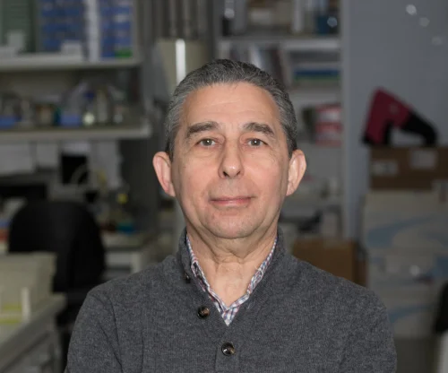 The influenza vaccine would reduce the severity of influenza in vaccinated patients who have not prevented the contagion